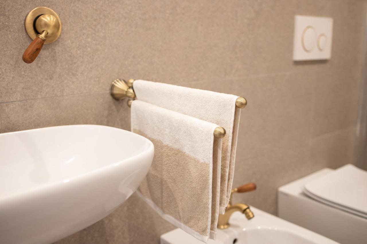Vincent Suite Luxury B&B Palo del Colle Exterior foto